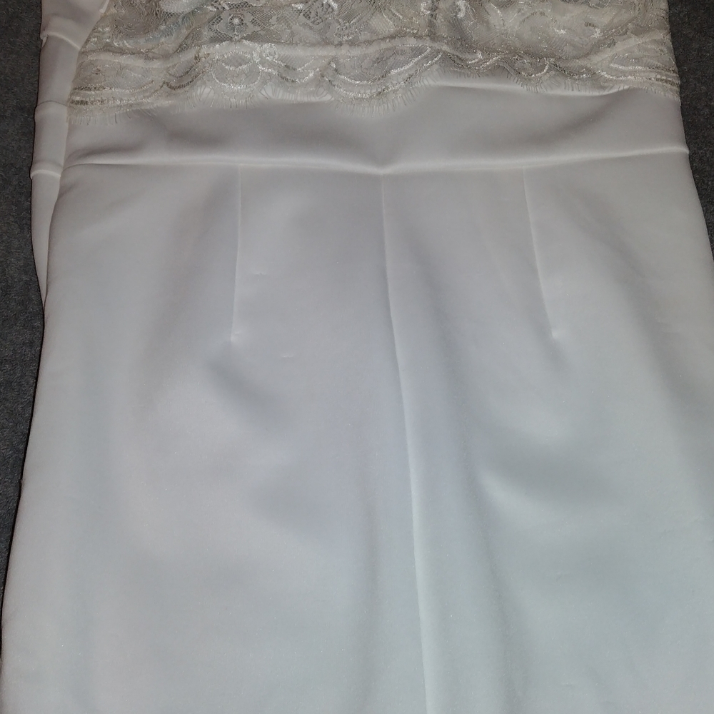 Dress - Picture 5 of 5